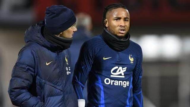 1668641483773083786.jpg e0a1cef7c6bcf6550edfb6237f0b94c.jpg