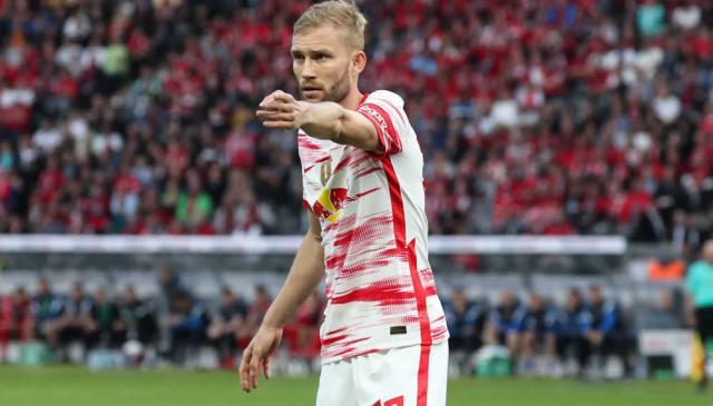 1655941800303059704.jpg Konrad-Laimer-Imago-1000-06.jpg